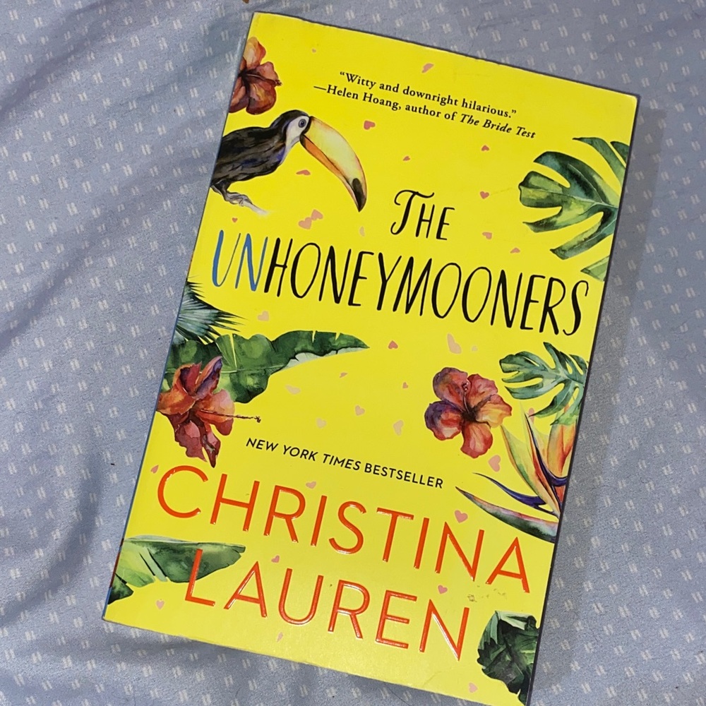Christina Lauren 'The Unhoneymooners' Yellow and Green Book
